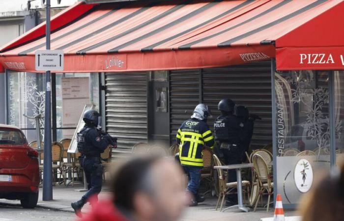 Ce que l’on sait de la prise d’otage de samedi dans un restaurant d’Issy-les-Moulineaux près de Paris – Libération