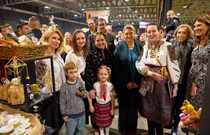 La Grande Duchesse Maria Teresa et sa belle-fille Stéphanie font un tour du monde caritatif au Bazar International Luxembourg