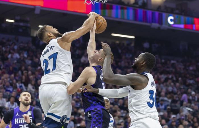 Anthony Edwards arrive tardivement alors que les Timberwolves s’échappent de Sacramento avec une victoire en prolongation après un quasi-effondrement – ​​Twin Cities