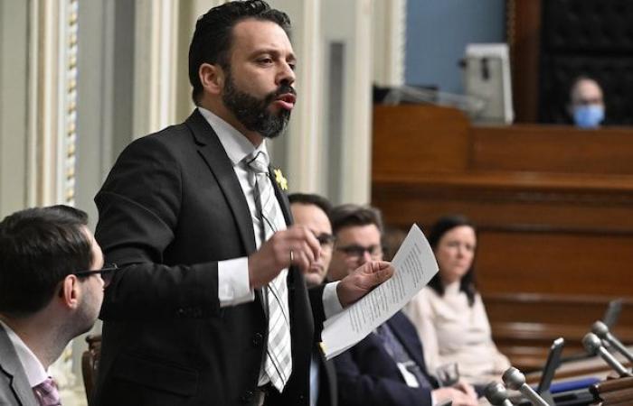 Le député Haroun Bouazzi bombardé de « messages haineux »