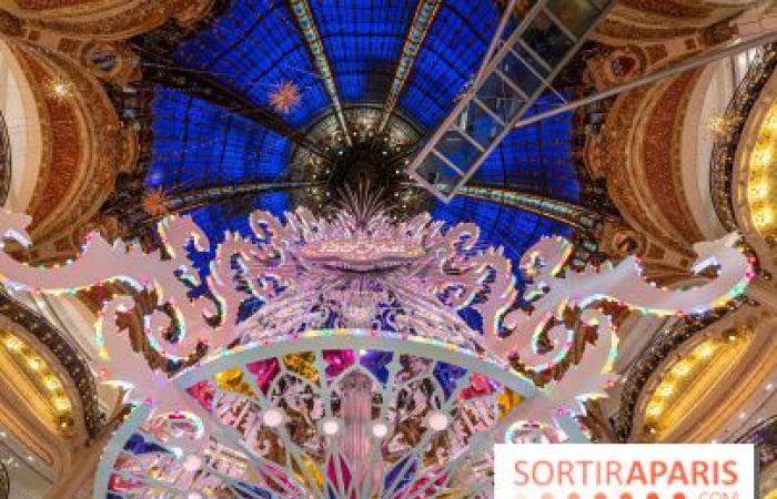 Les vitrines et le sapin de Noël des Galeries Lafayette 2024