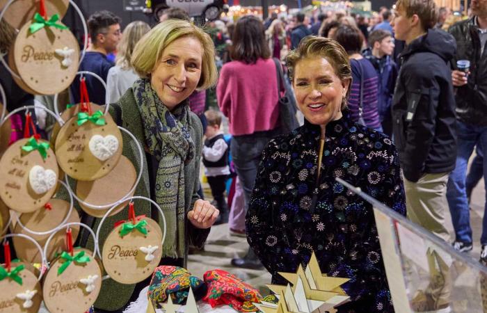 La Grande Duchesse Maria Teresa et sa belle-fille Stéphanie font un tour du monde caritatif au Bazar International Luxembourg