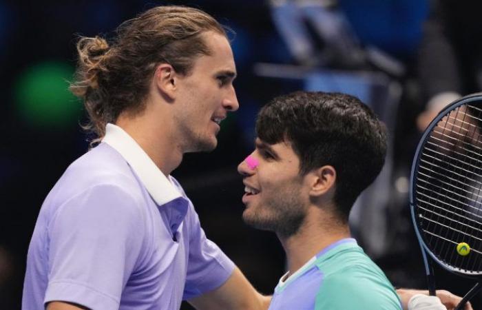 Alcaraz manque alors que Zverev et Ruud complètent le peloton des demi-finales des finales ATP