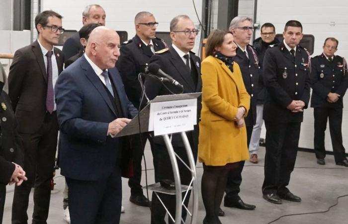 Construite en un temps record, moderne et écologique, la nouvelle caserne d’incendie et de secours de Caussade a été inaugurée