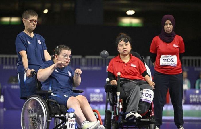 Jeux Paralympiques de Paris 2024 Aurélie Aubert, médaille d’or en pétanque, à Foix en 2025