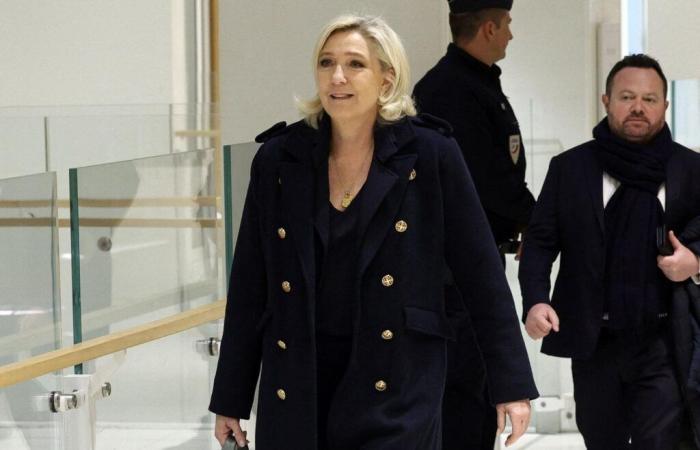 La pernicieuse offensive de Marine Le Pen