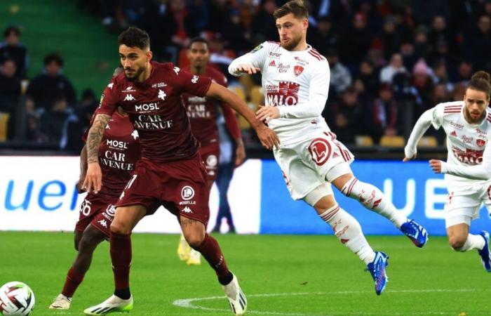 Le FC Metz trouve la faille en fin de match à Obernai mais assure la qualification (3-0)