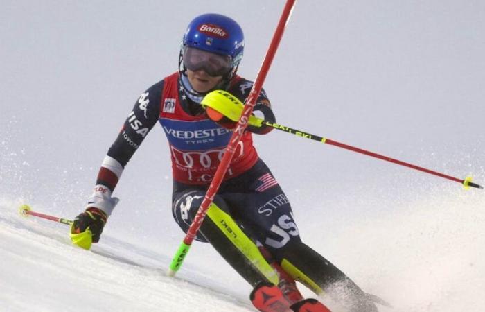 Shiffrin prend l’avantage, le Suisse prend du retard