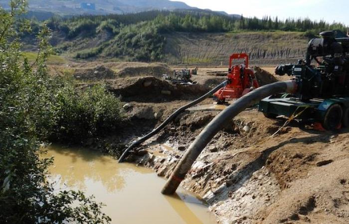 Mercure détecté en aval de la mine d’or Eagle, Yukon