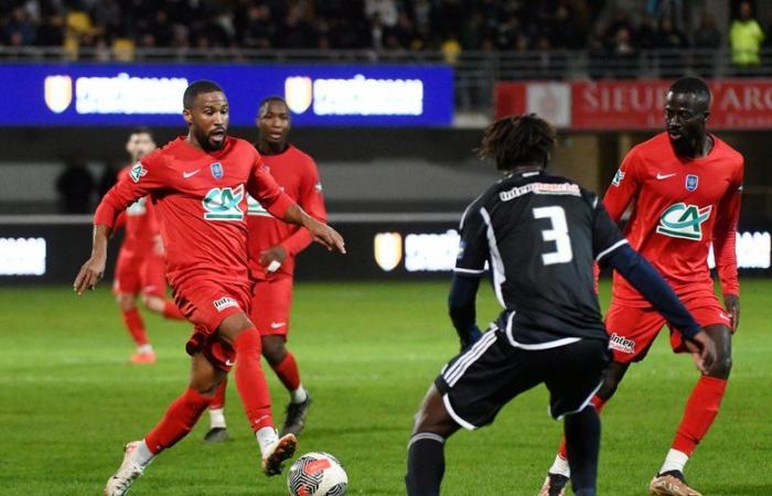 DIRECT. Coupe de France : contre Versailles, Canet veut être le roi de la soirée, un match à suivre en direct à 18h