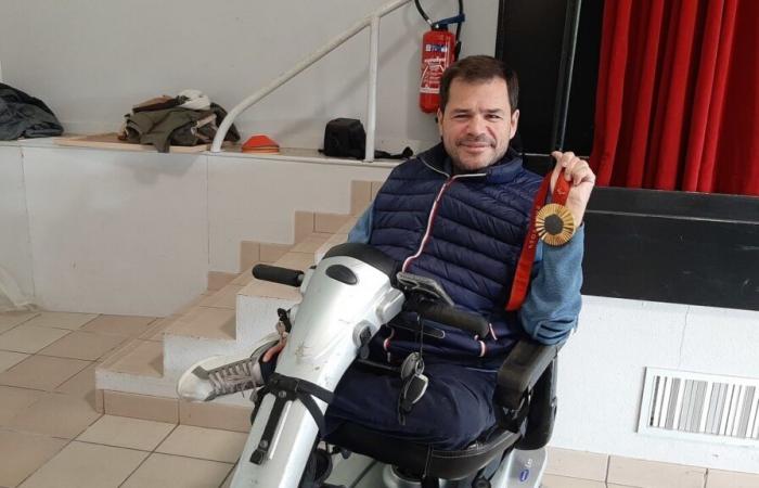 Médaille d’or aux Jeux Paralympiques de Paris, il arrive à Guémené-Penfao