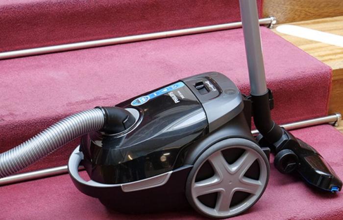 Voici le meilleur aspirateur avec sac à prix abordable dans notre comparatif (fini)