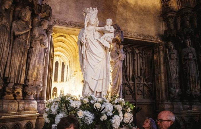 cinq ans après l’incendie de Notre-Dame, la célèbre statue de la Vierge a retrouvé “sa maison”