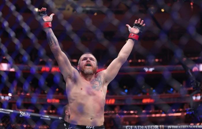 Jim Miller refuse de vieillir et met fin rapidement au combat de l’UFC 309 contre Damon Jackson