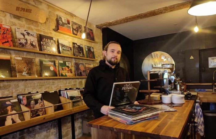 Cet ancien barman et DJ caennais devient disquaire et ne vend que des vinyles neufs