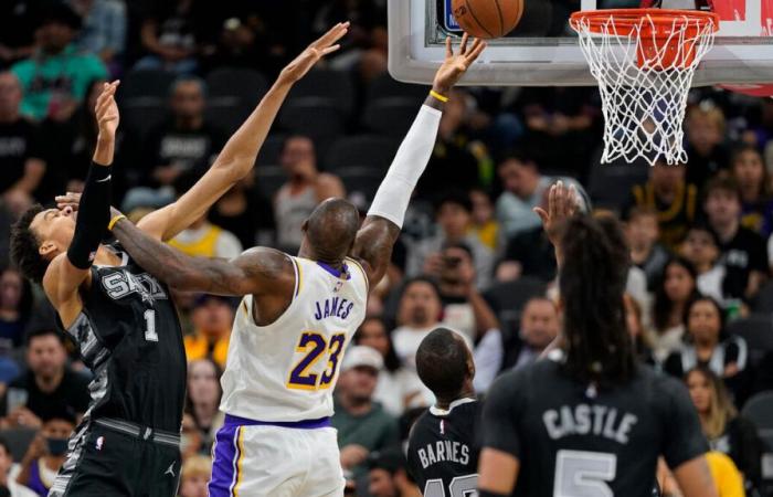 Face à LeBron James et aux stars des Lakers, Victor Wembanyama a croisé quelqu’un de plus fort que lui