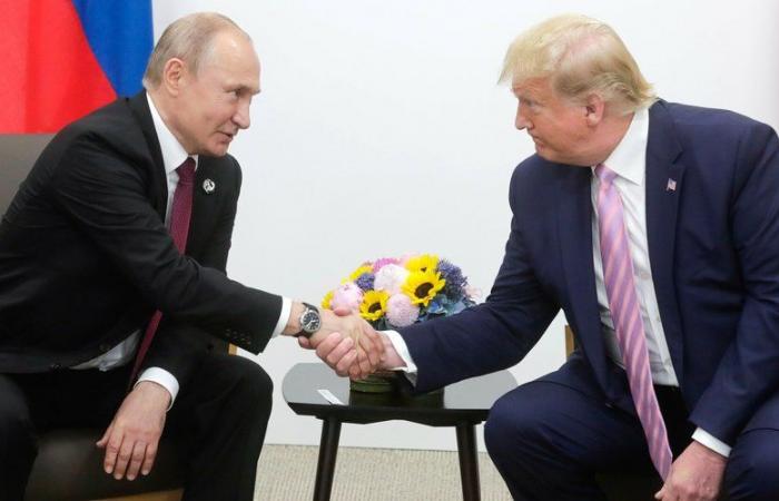 « il cessera d’aider » Kiev et donnera à « Vladimir Poutine tout le terrain qu’il a acquis »… Trump prépare la « capitulation » de l’Ukraine, prévient François Hollande