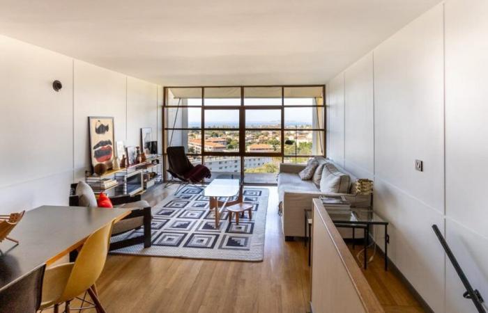 un duplex de 100 m2 est à vendre dans la Cité Radieuse de Le Corbusier