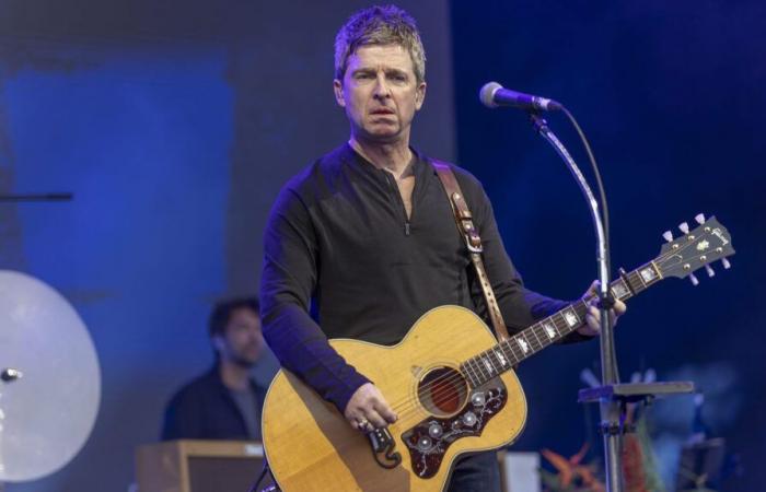 Une guitare de Noel Gallagher du groupe Oasis vendue aux enchères pour plus de 271 000 euros