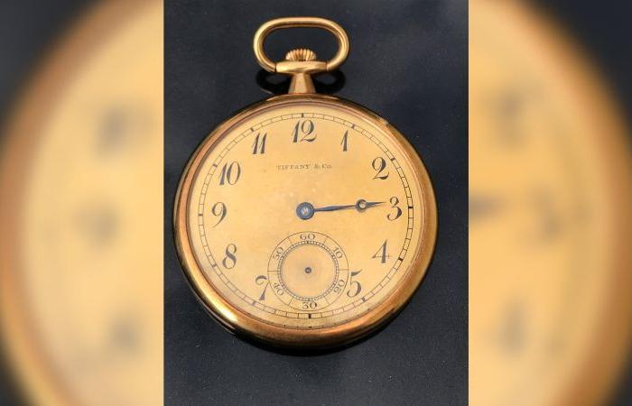 Une montre en or offerte au héros du Titanic qui a sauvé 700 vies se vend pour un prix record de 1,5 million de livres sterling