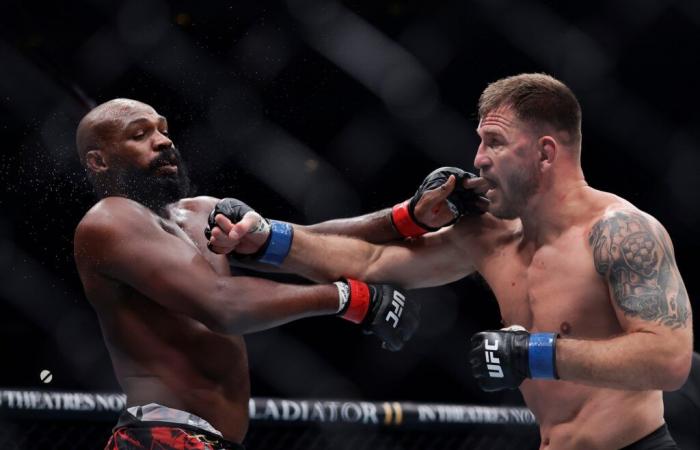 Jon Jones envoie Stipe Miocic à la retraite devant Trump