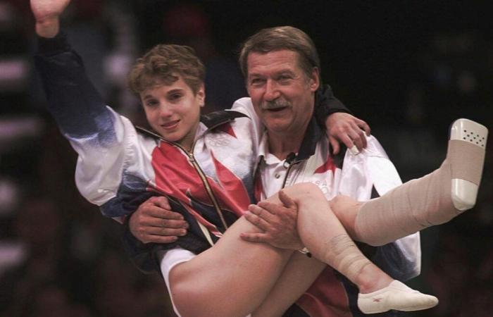 Décès de Bela Karolyi, entraîneur emblématique de la gymnaste Nadia Comaneci