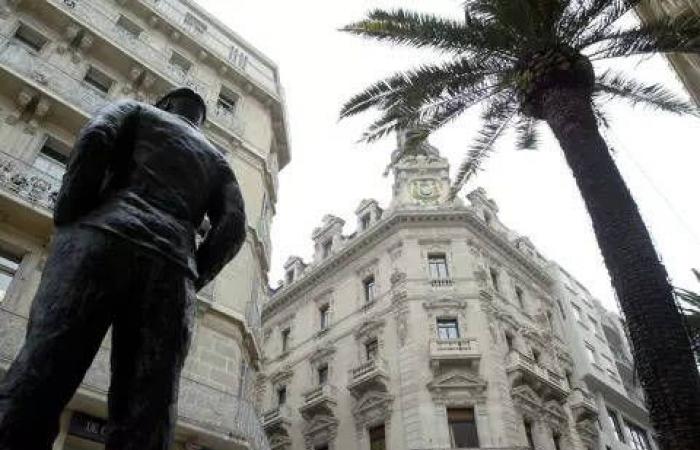 le chiffon brûle entre un fonctionnaire et la mairie de Toulon