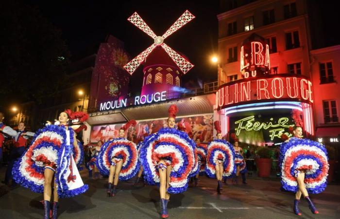 J’ai assisté à « Féerie », la mythique revue du Moulin Rouge et voici mon avis de journaliste