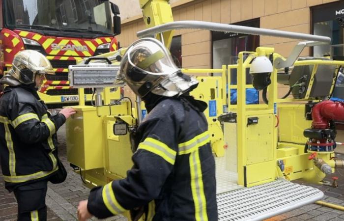 Incendie maîtrisé, déminage, point sur l’incendie d’un immeuble du centre-ville de Metz