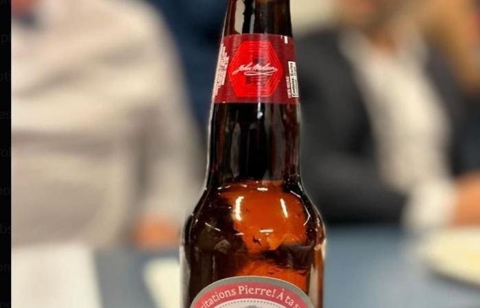 Molson dévoile une bière à l’effigie de Pierre Houde