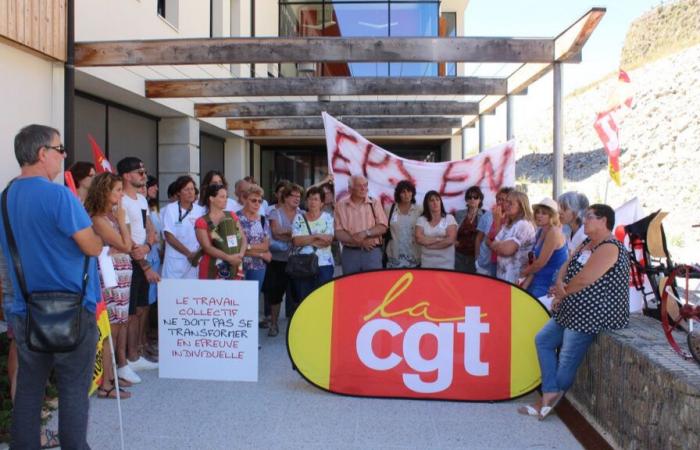 Mobilisation à Seyne les Alpes alors que l’accueil de jour de l’établissement de santé serait menacé