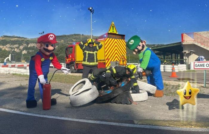 EN PHOTOS – Mario, années 80, cinéma… découvrez les calendriers très originaux des pompiers de la Drôme et de l’Ardèche