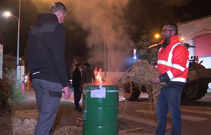 DANS LES PHOTOS. Premières actions des agriculteurs de Côte-d’Or, une mobilisation “à travers le département”