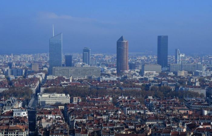 La ville remporte le peu glorieux Pic d’Or du pire système anti-sans-abri de la fondation Abbé-Pierre