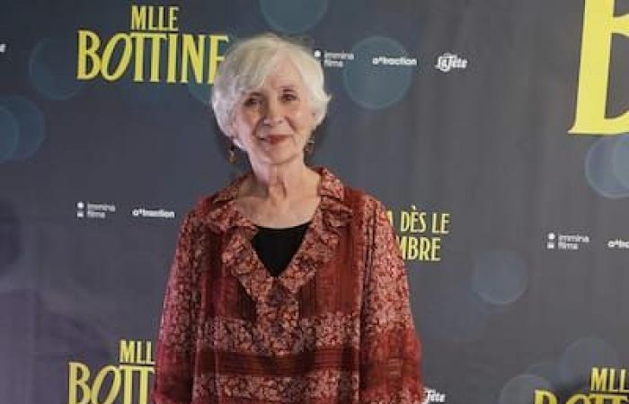 [PHOTOS] Antoine Bertrand et Catherine-Anne Toupin brillent sur le tapis rouge à la première montréalaise du film «Mlle Bottine»