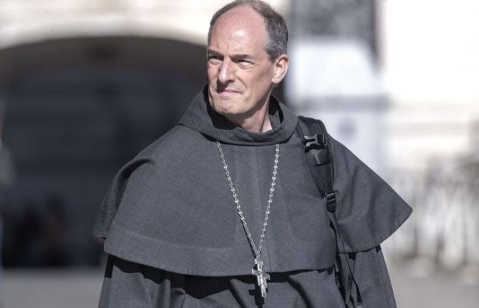 Qui est François-Xavier Bustillo, le cardinal préféré de François ?