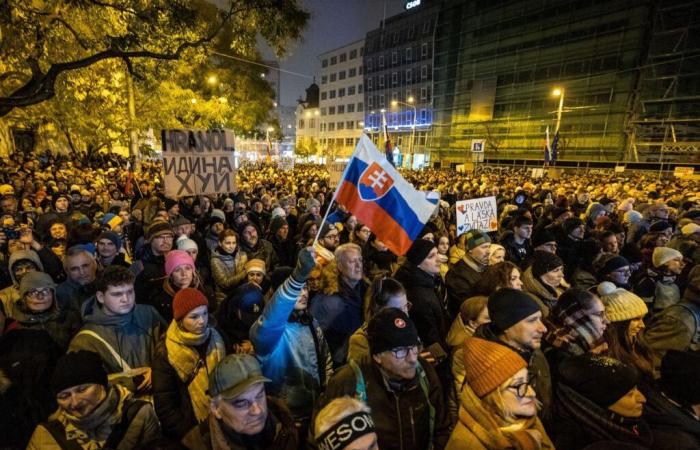 Slovaquie : manifestation antigouvernementale à Bratislava