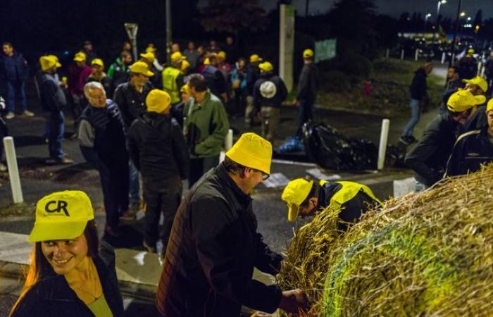 La Coordination rurale remet les bonnets jaunes aux administrations cibles