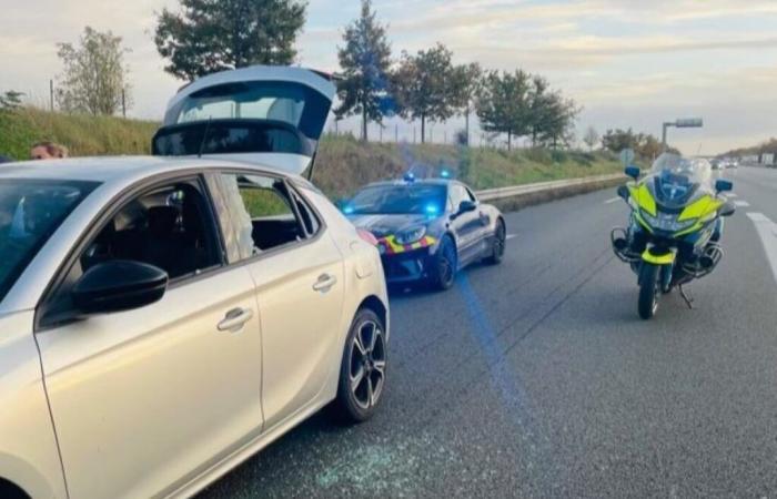 Surpris à pleine vitesse, il défie l’Alpine des gendarmes sur l’autoroute A1 dans l’Oise