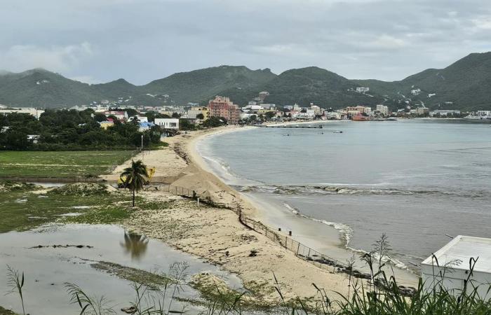 De fortes pluies provoquent des inondations dans la partie néerlandaise de Saint-Martin