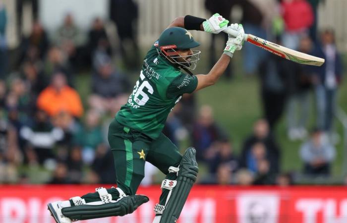 Babar Azam tient bon alors que l’AUS riposte, le PAK à 82/4 en 12 overs