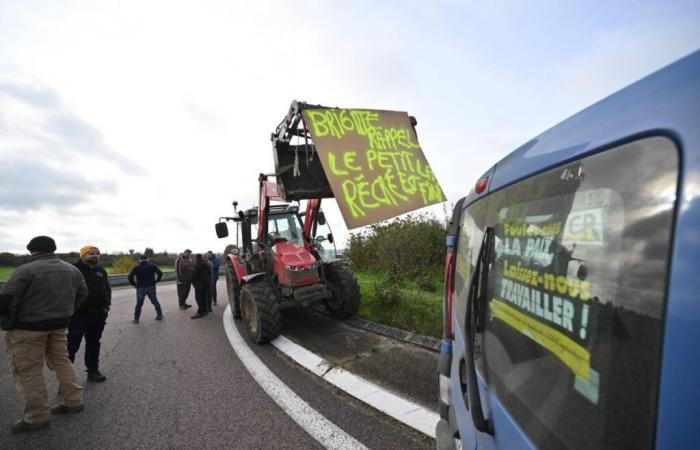 Première action d’agriculteurs en colère dans la Nièvre, le remboursement des médicaments va baisser… L’actualité à retenir de ce lundi