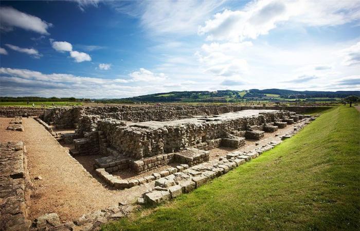 Découverte en Angleterre d’un rare manche de couteau vieux de 2000 ans représentant un gladiateur