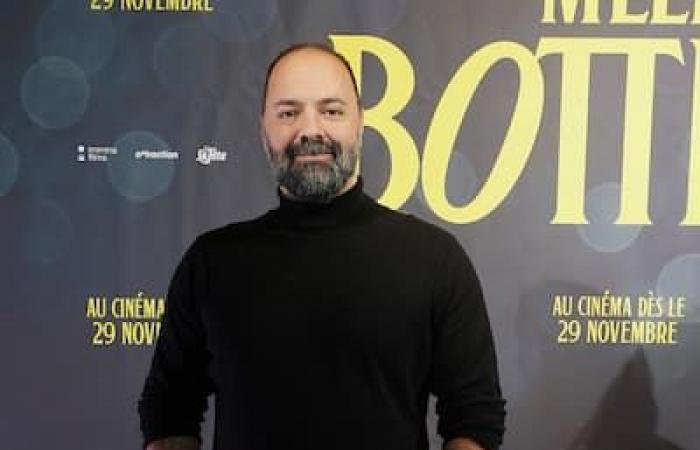 [PHOTOS] Antoine Bertrand et Catherine-Anne Toupin brillent sur le tapis rouge à la première montréalaise du film «Mlle Bottine»