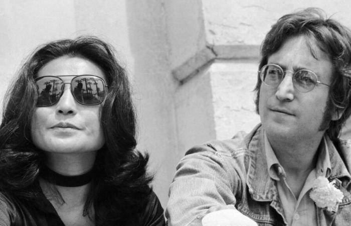 Après presque 45 ans, Yoko récupère enfin la montre de John