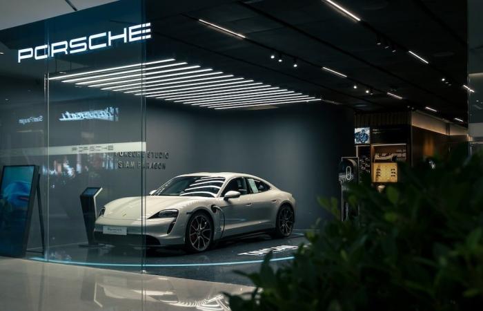 Porsche a fabriqué des voitures qui perdent leurs roues en roulant !