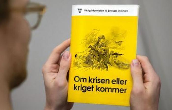 La Suède et la Finlande préparent leurs habitants à une éventuelle guerre liée au conflit en Ukraine