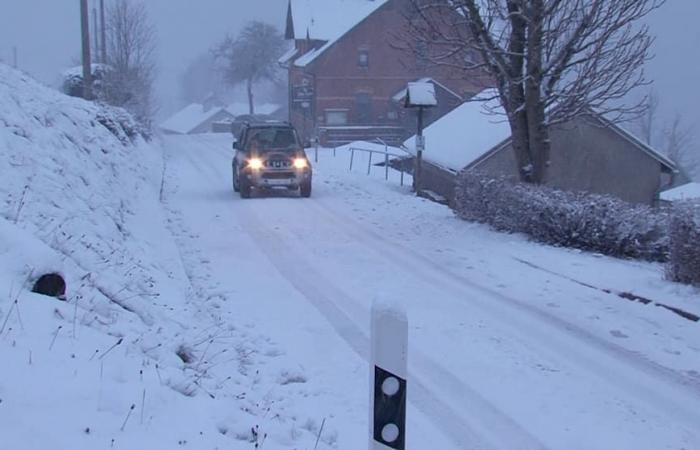 Météo hivernale : la neige frappe le nord de l’Allemagne, une tempête est attendue dans le sud