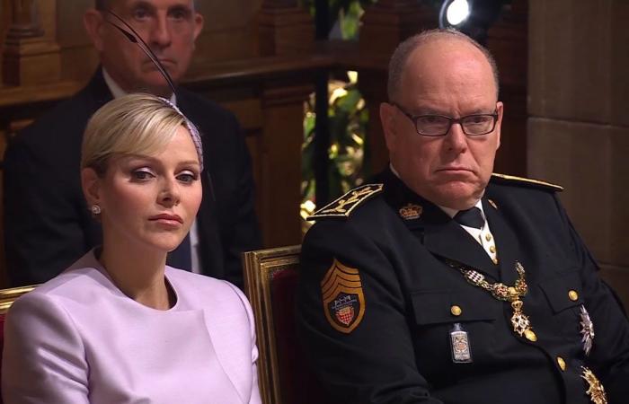 La famille princière réunie autour d’Albert II et de Charlène à la Cathédrale de Monaco pour la fête nationale