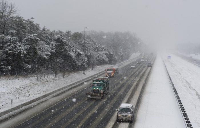 Les habitants de certaines parties de 3 États sont priés de retarder tout voyage en raison de la tempête hivernale